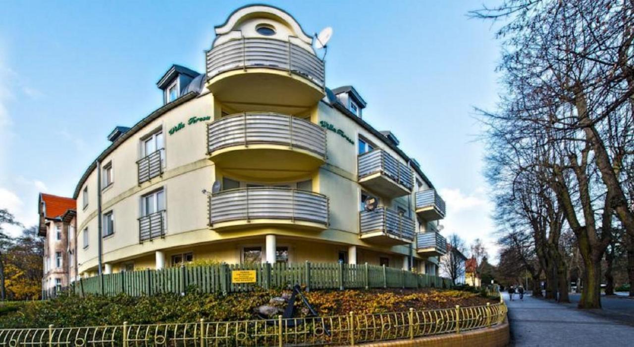Wyspa Uznam - Pilsudskiego Swinoujscie Exterior foto