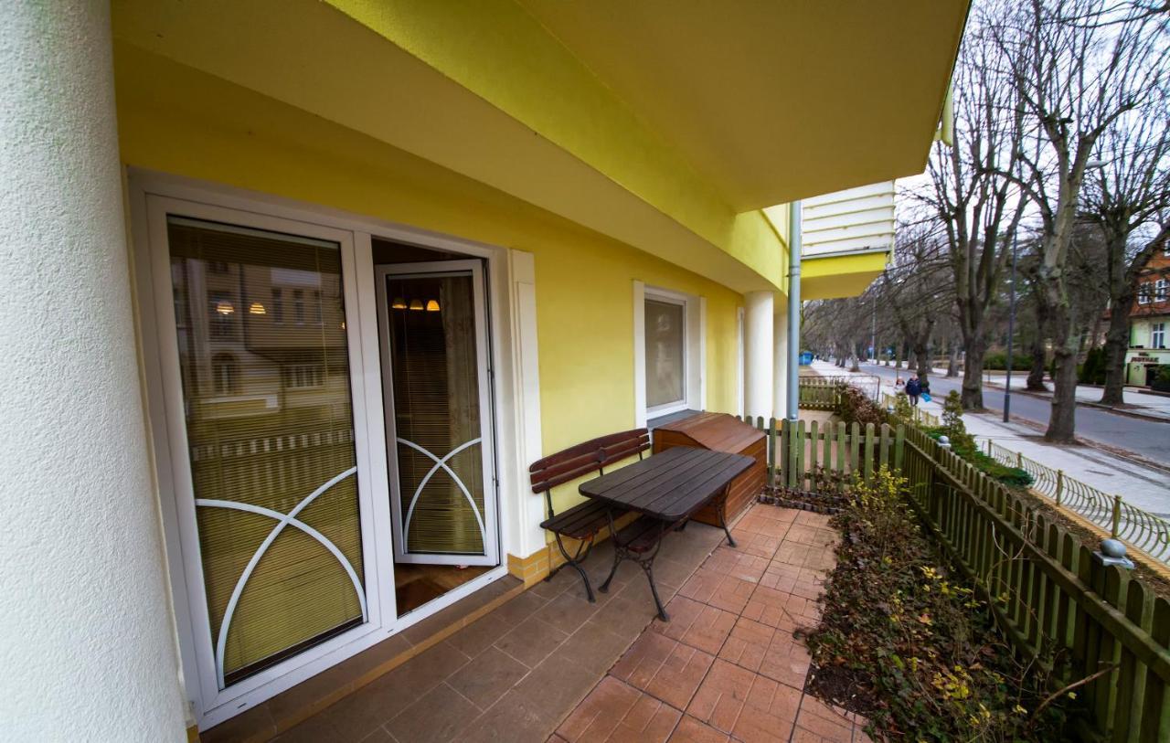 Wyspa Uznam - Pilsudskiego Swinoujscie Exterior foto